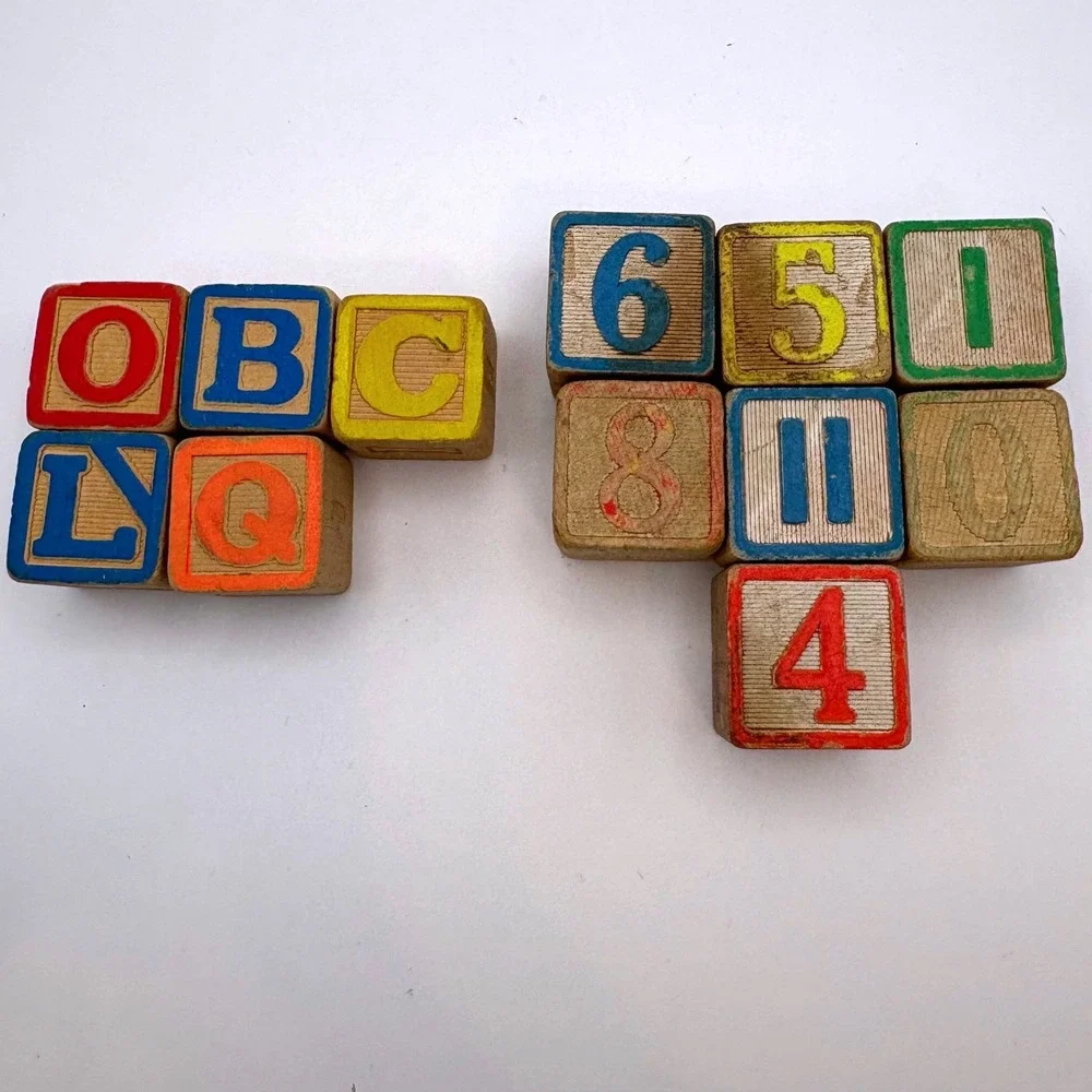 Vtg Lot 12 Wooden Toy Blocks Sesame Street Playskool Muppets Numbers ABC Craft‎
